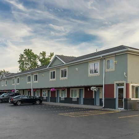 Relax Inn - Batavia Exterior photo